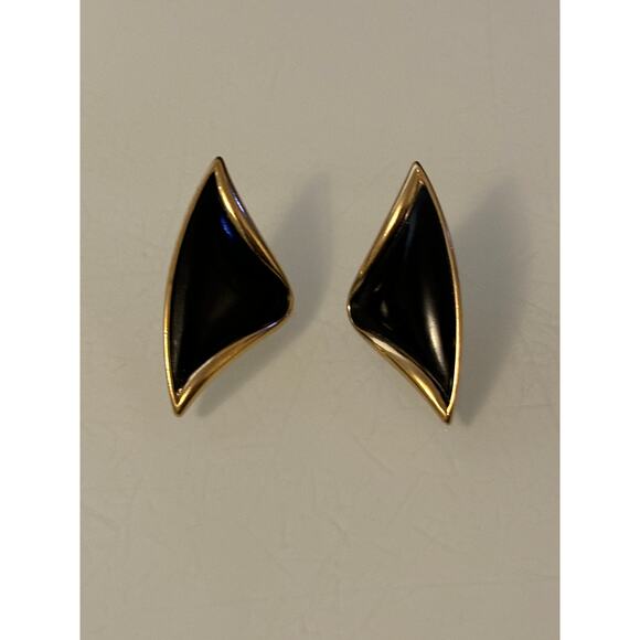Vintage Trifari Statement Earrings Gold Tone Black Enamel - Picture 1 of 3